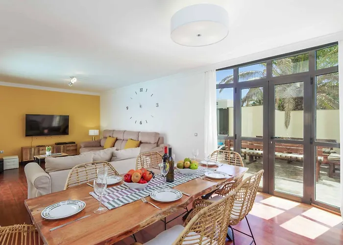 Lanzabur * Teguise (Lanzarote)