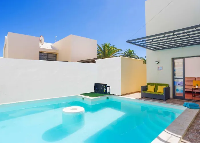 Lanzabur Villa Teguise (Lanzarote)